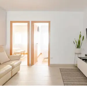 hermoso-apartamento-cerca-al-mar.topcostabravahotels.com/